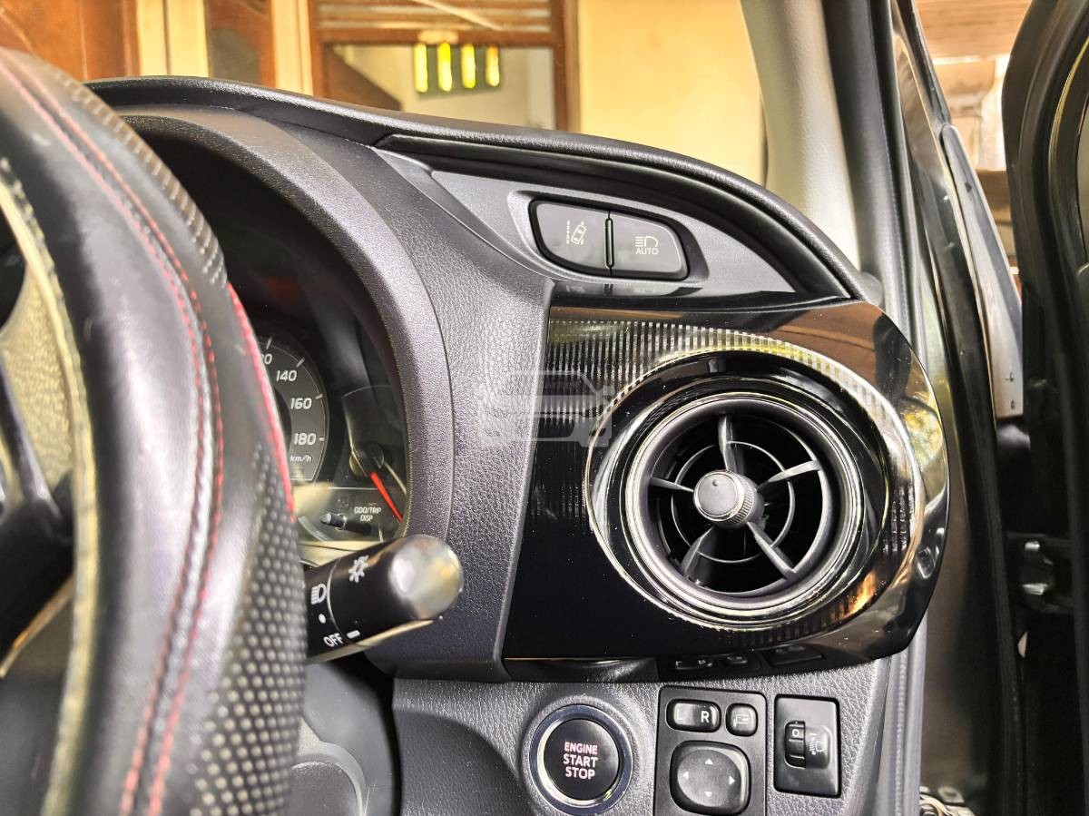 Slider Indicator Image 2