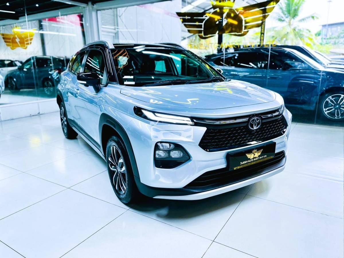 Toyota Taisor V GRADE BLACKTOP 2026 