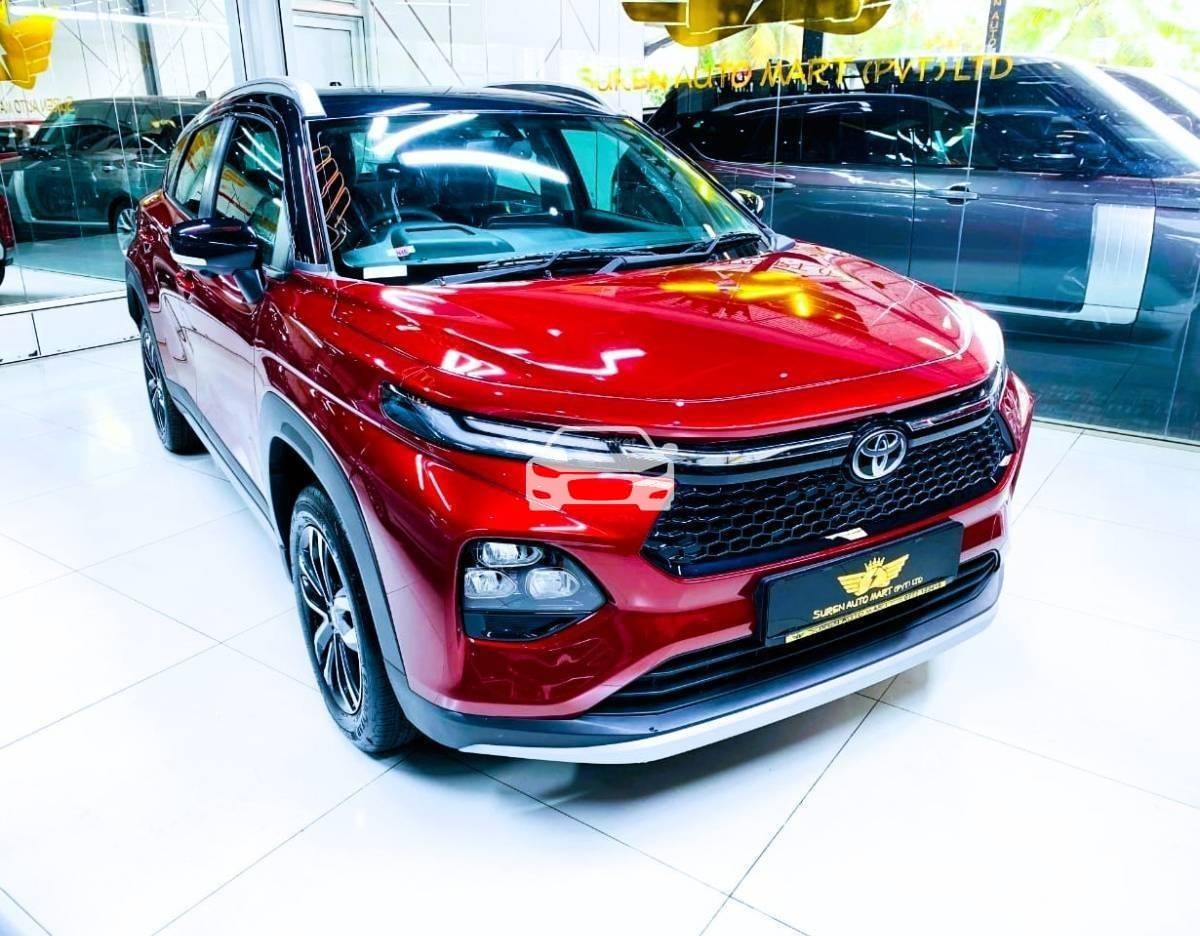 Toyota Taisor V GRADE BLACKTOP 2026 