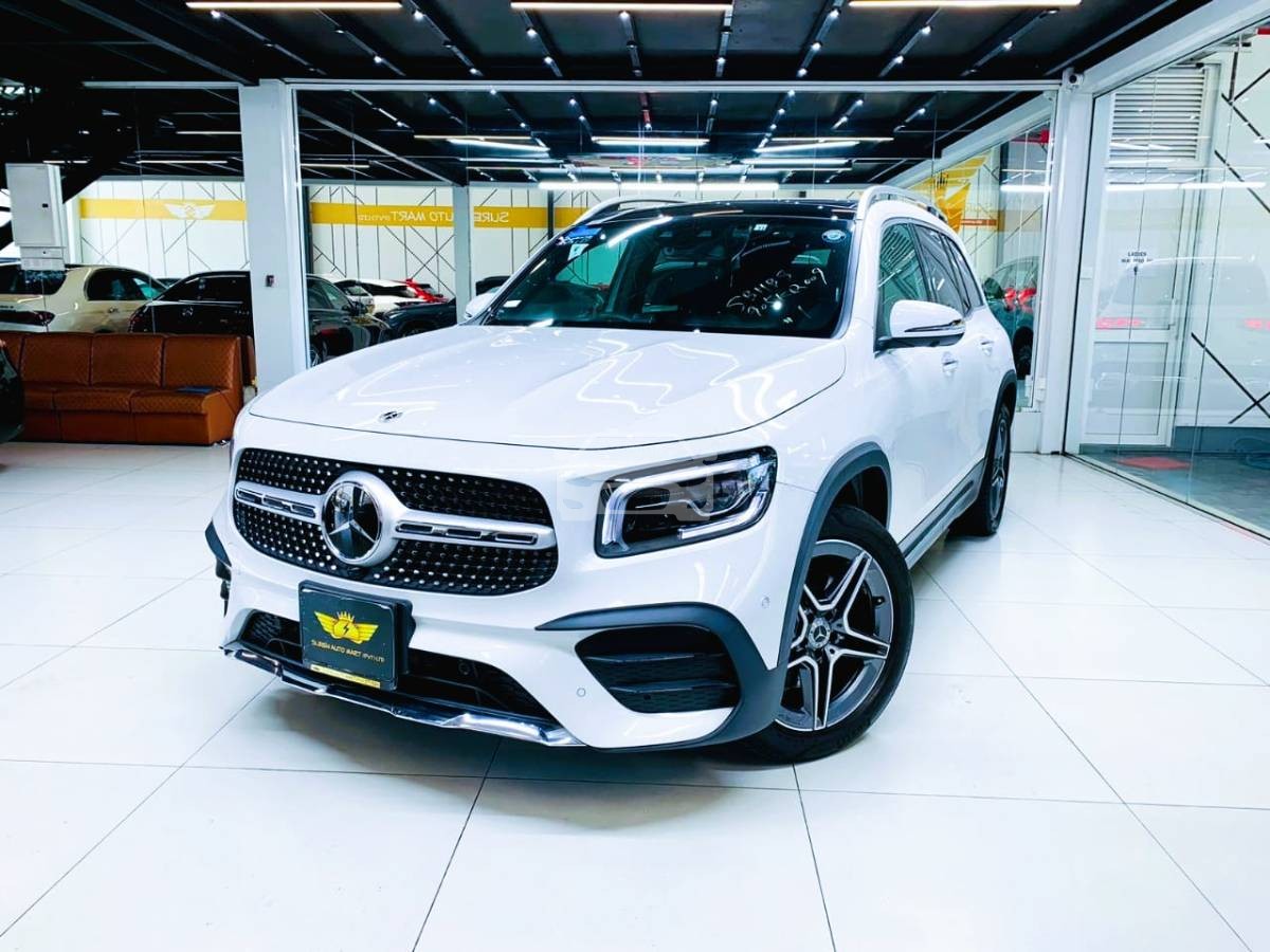 Mercedes Benz GLB 180 AMG LINE PREMIUM 2022 