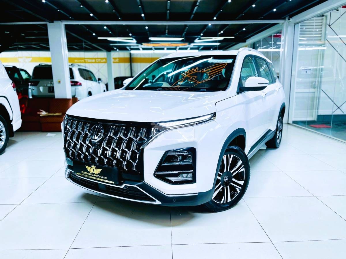 MG Hector Plus SAVVY PRO 7 SEATER 2026 
