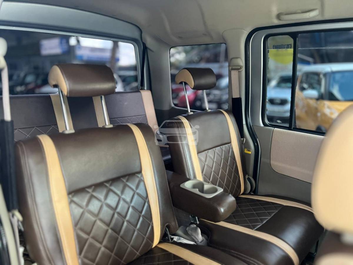 Slider Indicator Image 4