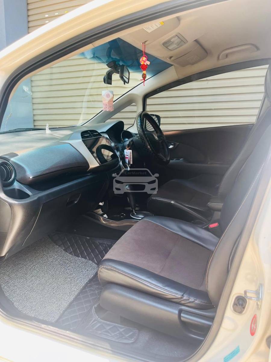 Slider Indicator Image 5