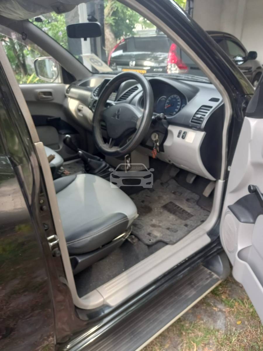 Slider Indicator Image 3