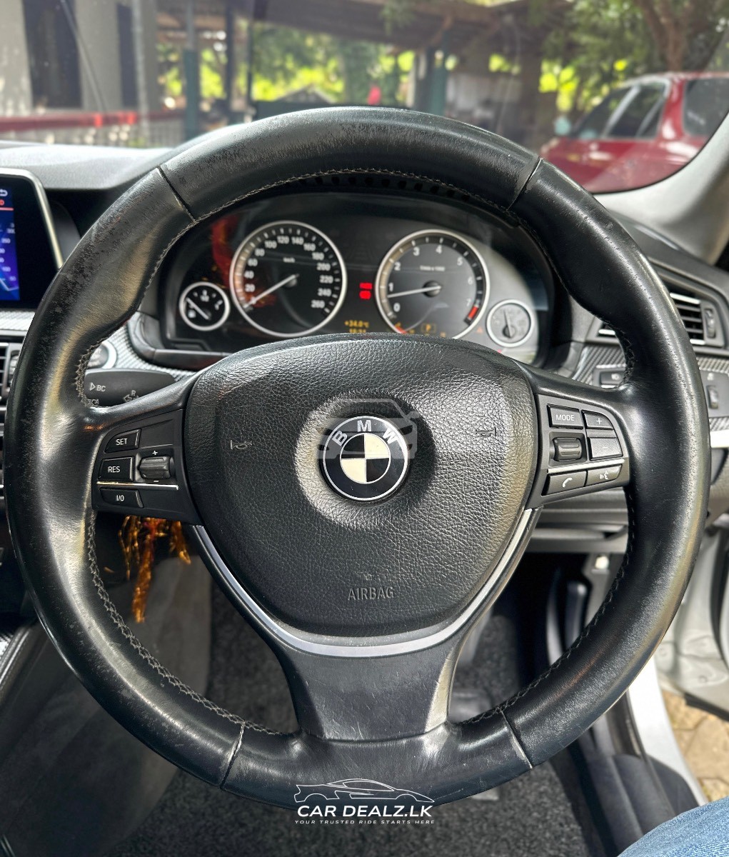 Slider Indicator Image 4