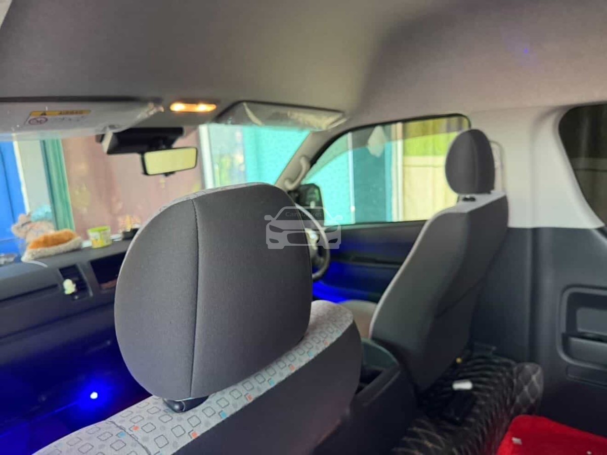 Slider Indicator Image 3