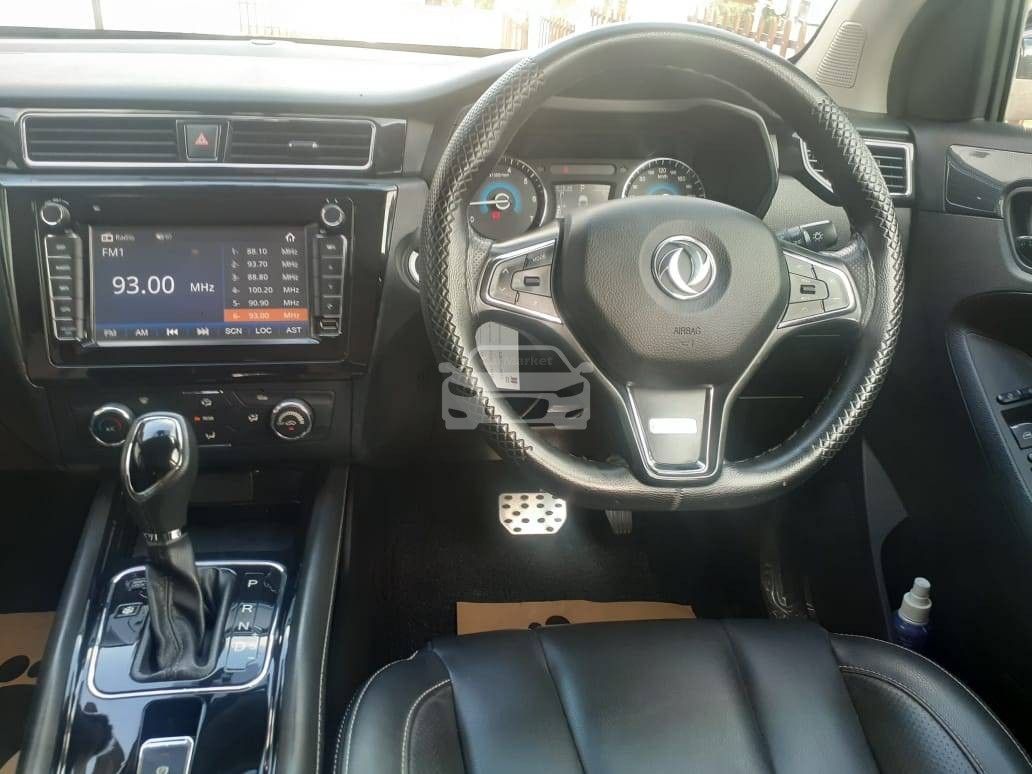 Slider Indicator Image 4