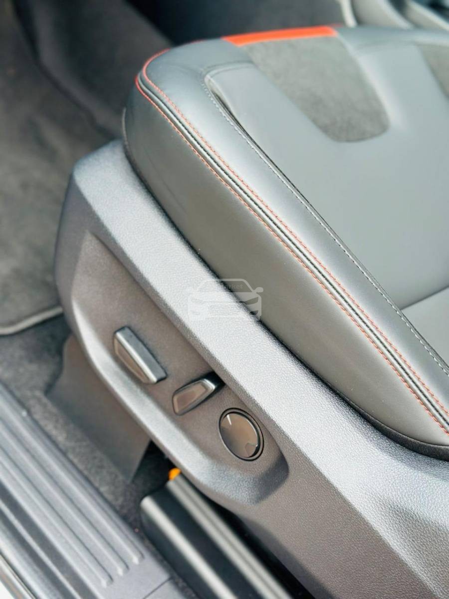 Slider Indicator Image 5