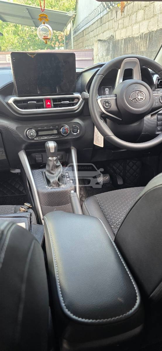 Slider Indicator Image 4