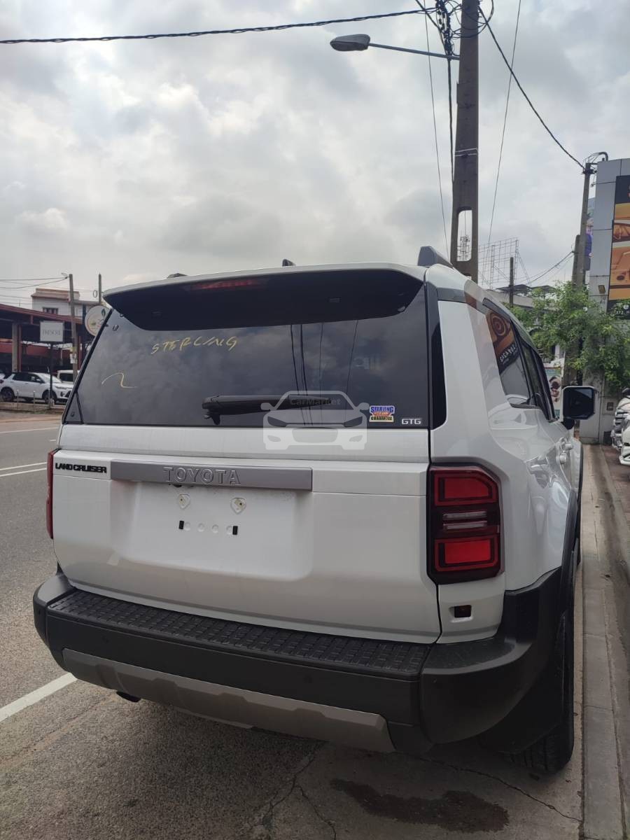 Slider Indicator Image 3