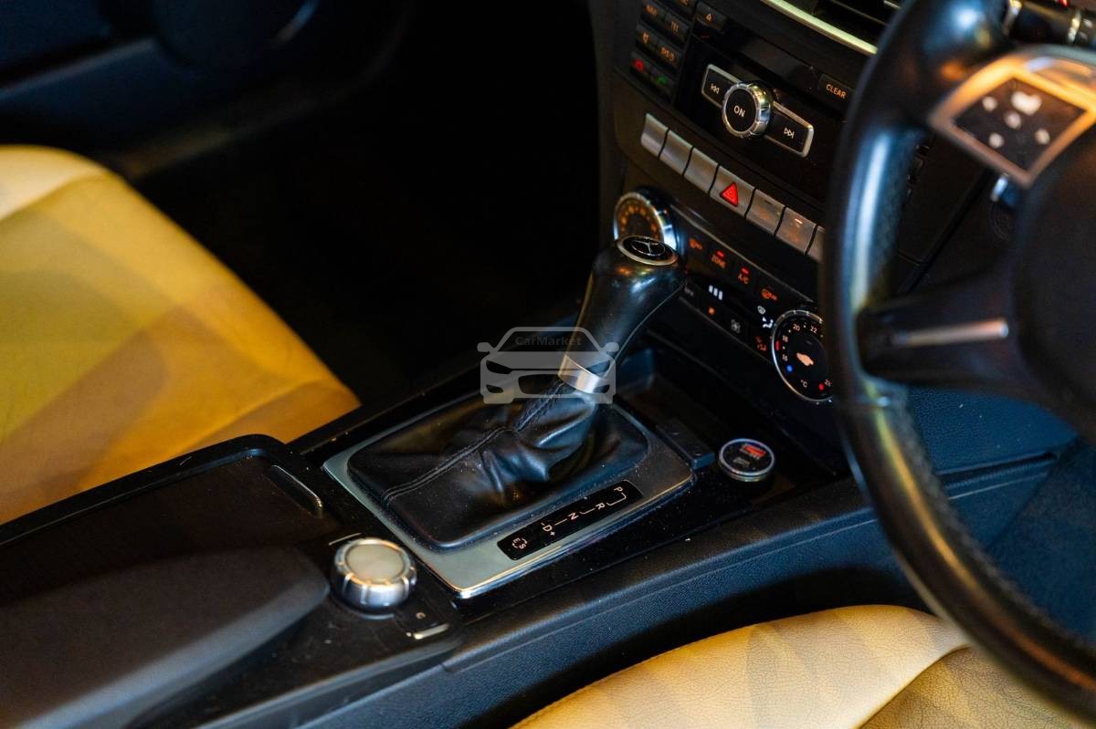 Slider Indicator Image 4