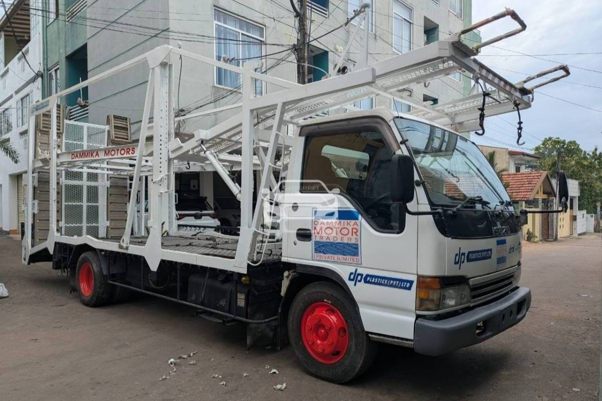 Isuzu Other Model Four Car Carrier 2001 