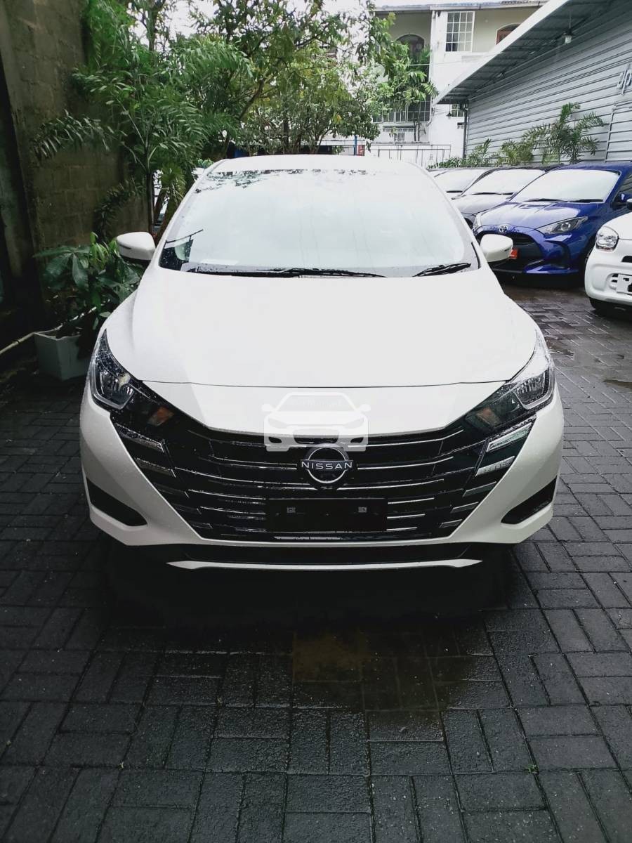 Nissan Almera 2025 