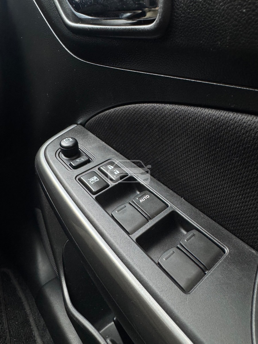 Slider Indicator Image 5