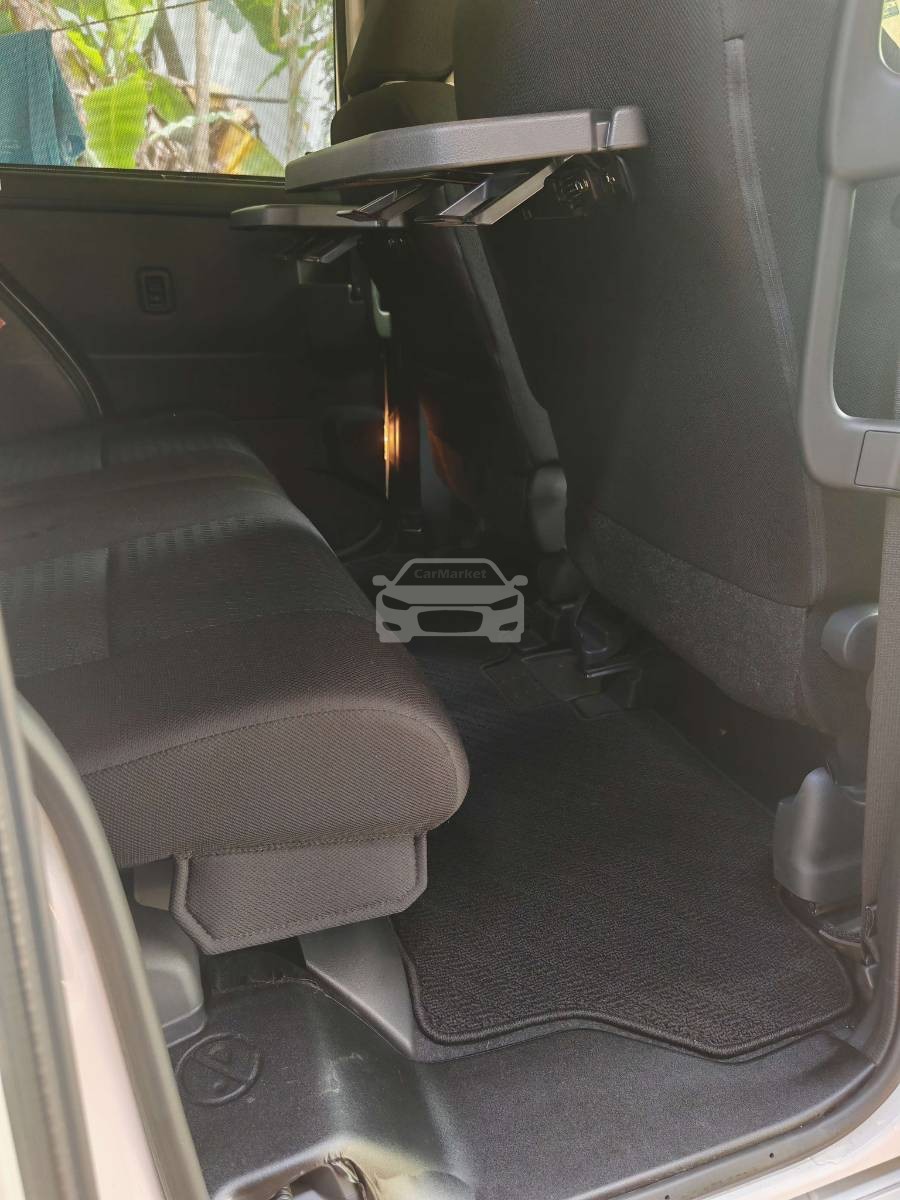 Slider Indicator Image 2