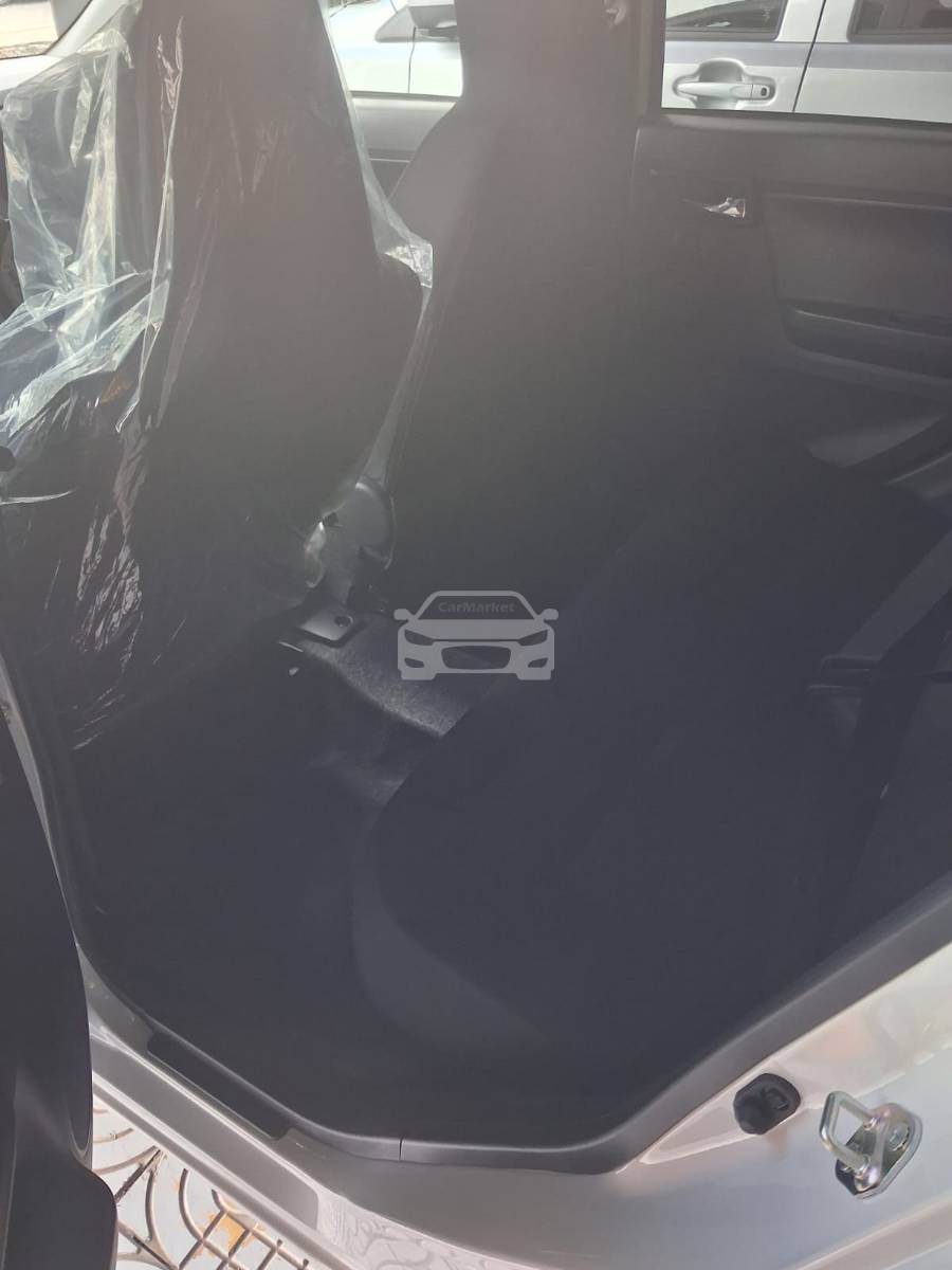 Slider Indicator Image 4