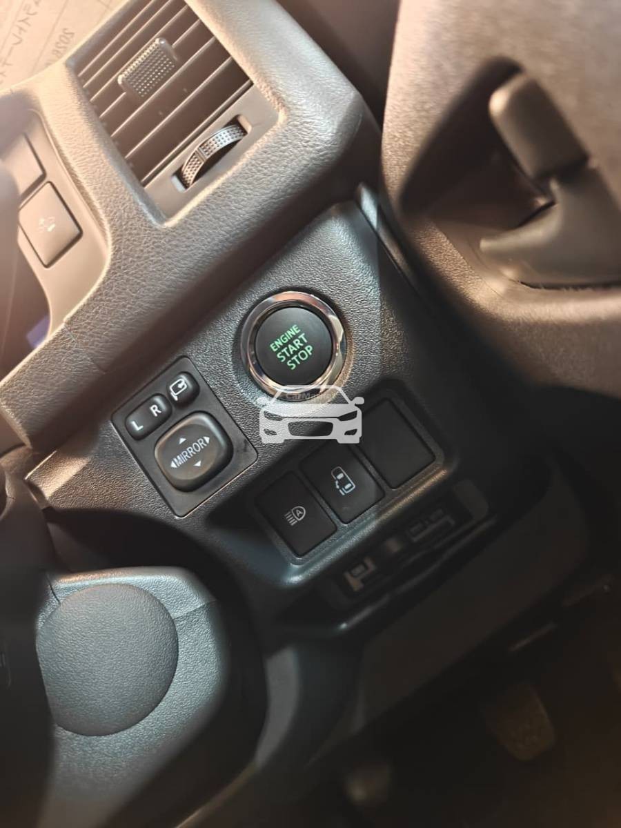 Slider Indicator Image 4