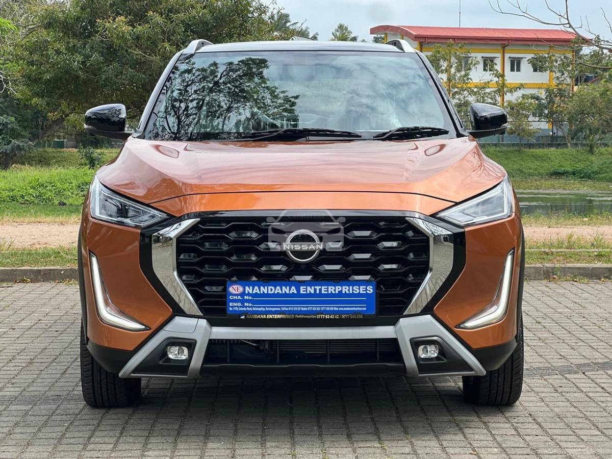 Nissan Magnite TKNNA PLUS TURBO 2025 