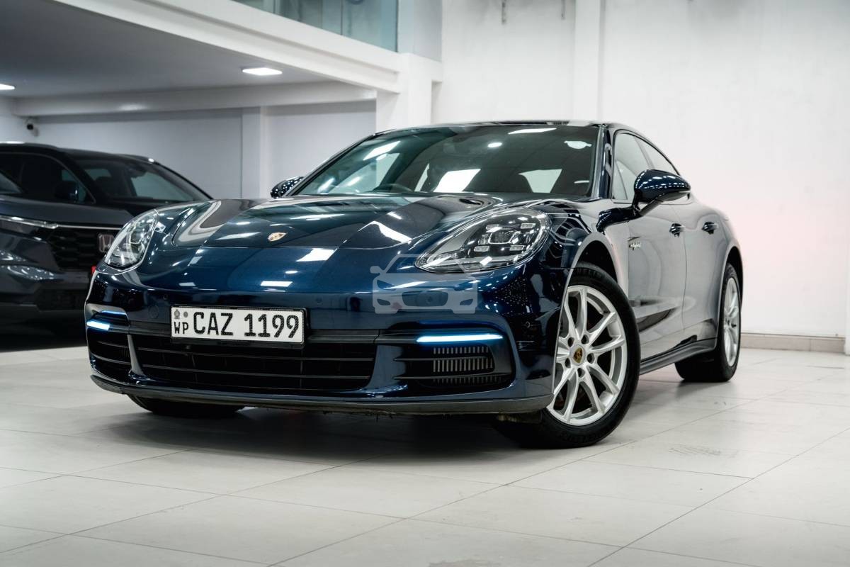 Porsche Panamera 4 E-Hybrid 2017 