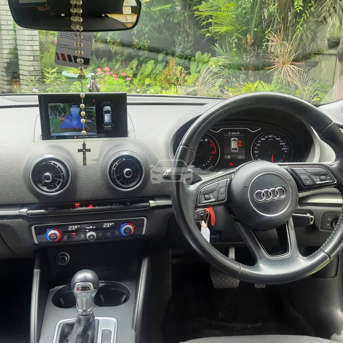 Slider Indicator Image 4