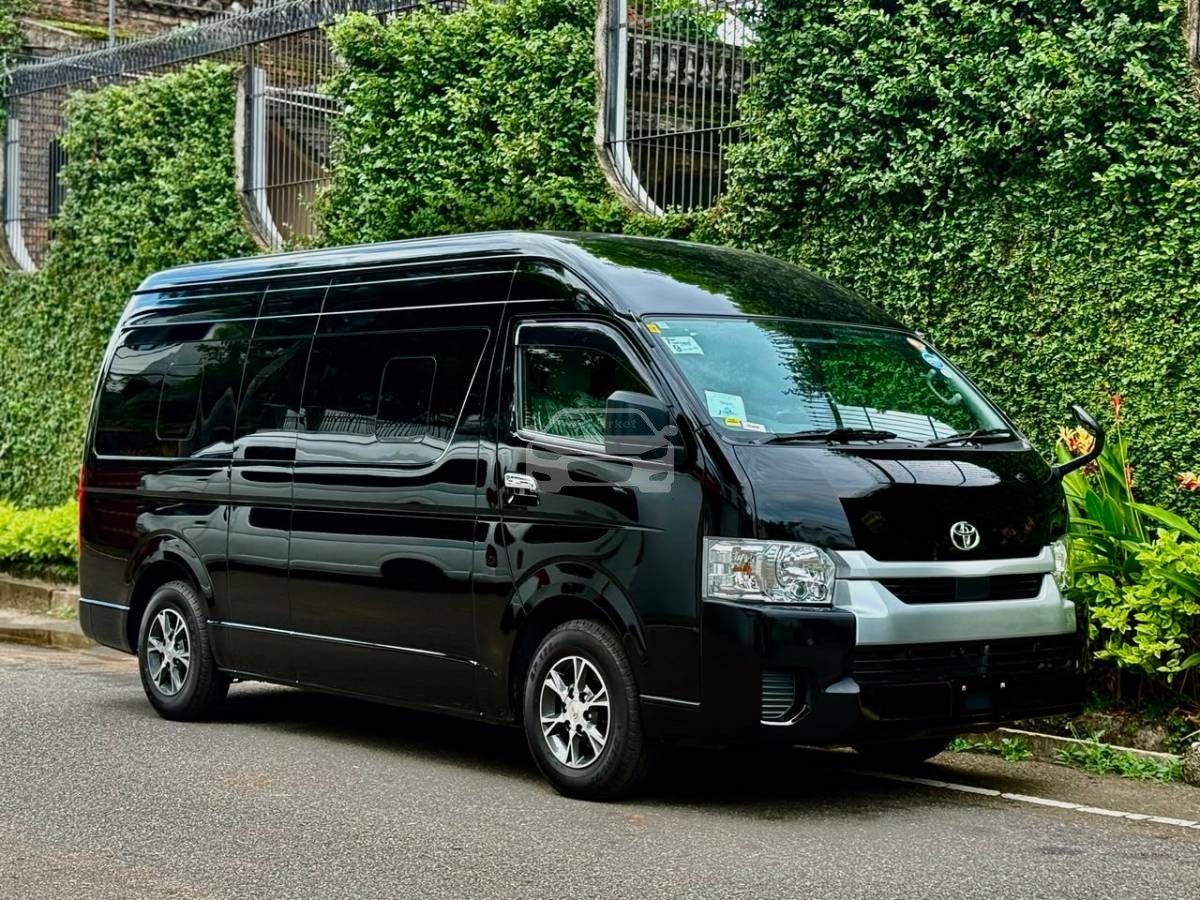 Toyota Hiace Super GL 2025 