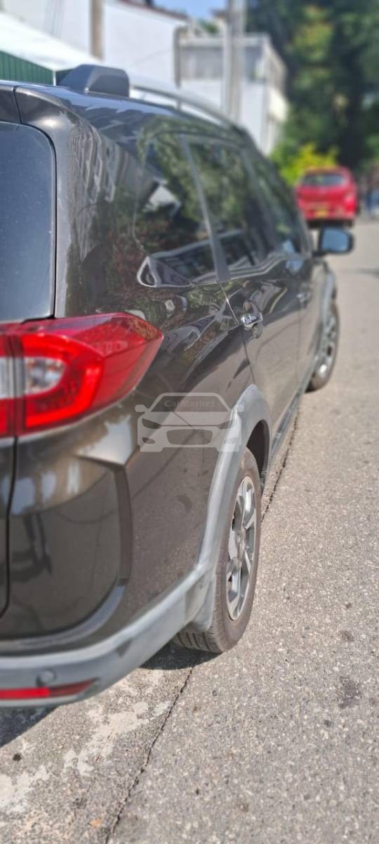 Slider Indicator Image 3