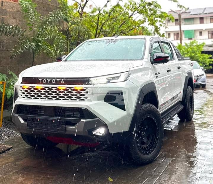 Toyota Hilux Travo Overland Plus 2026 