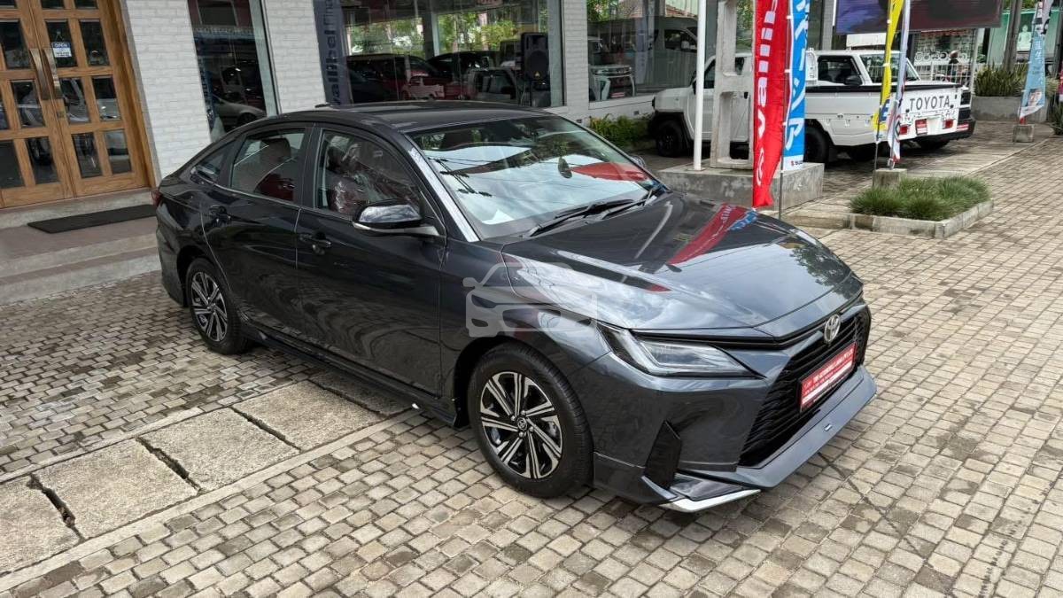 Image Toyota Yaris Ativ Premium Luxury 2025 