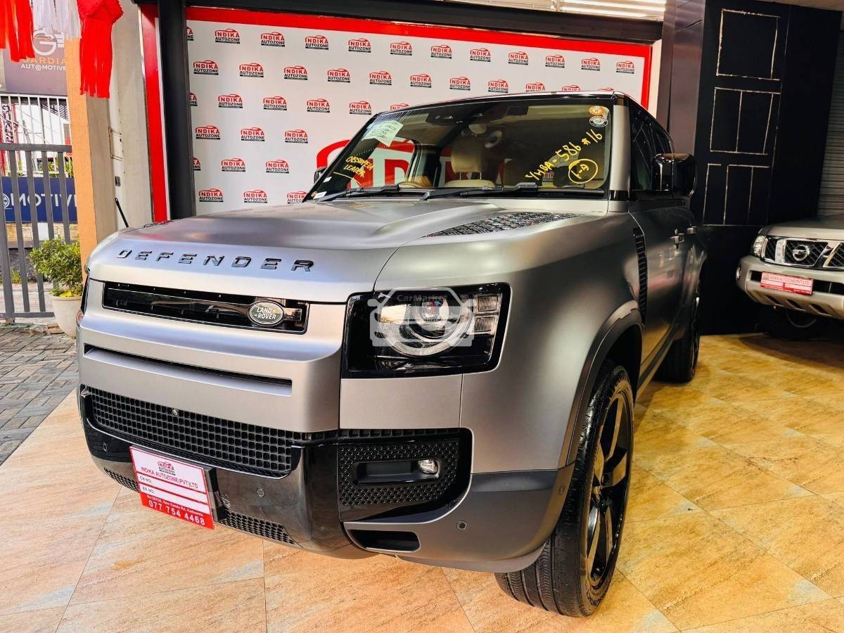 Land Rover Defender P300 Dynamic HSE 2023 
