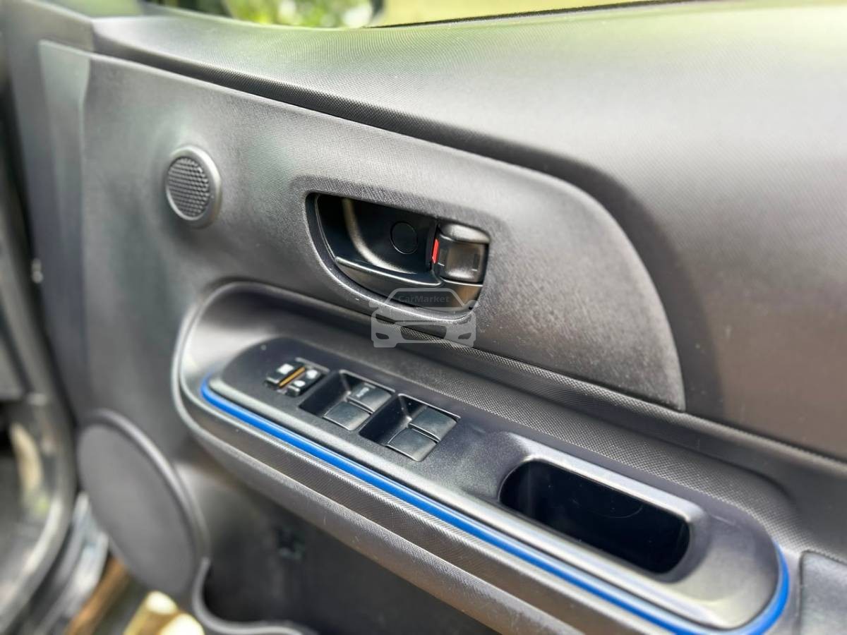 Slider Indicator Image 4
