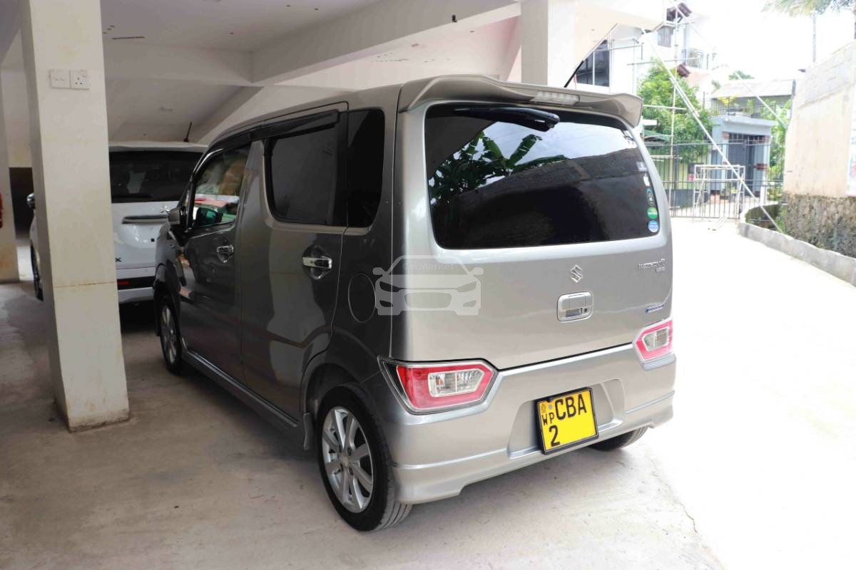 Slider Indicator Image 3