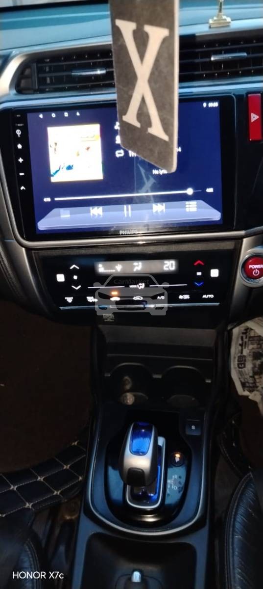 Slider Indicator Image 4