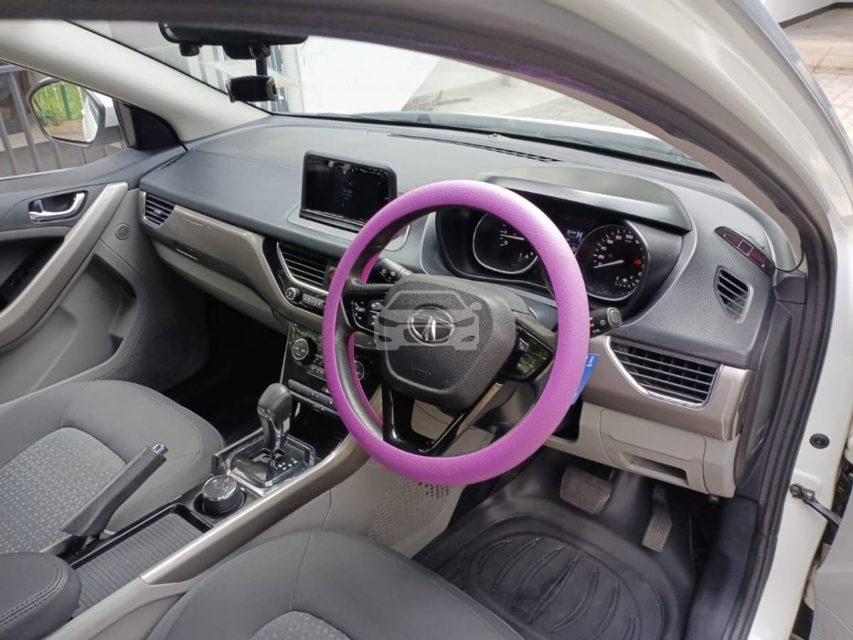 Slider Indicator Image 3