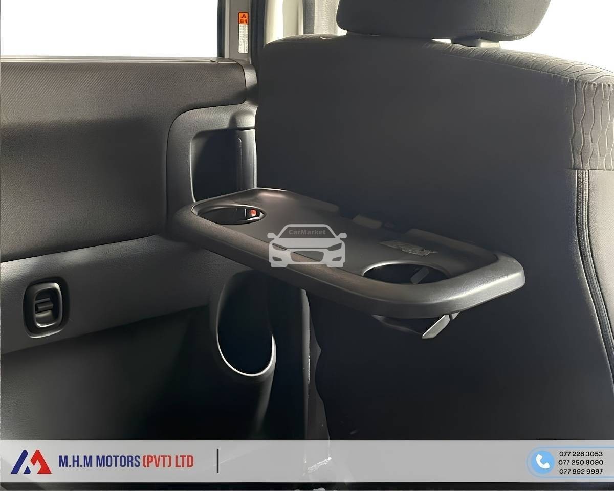 Slider Indicator Image 4