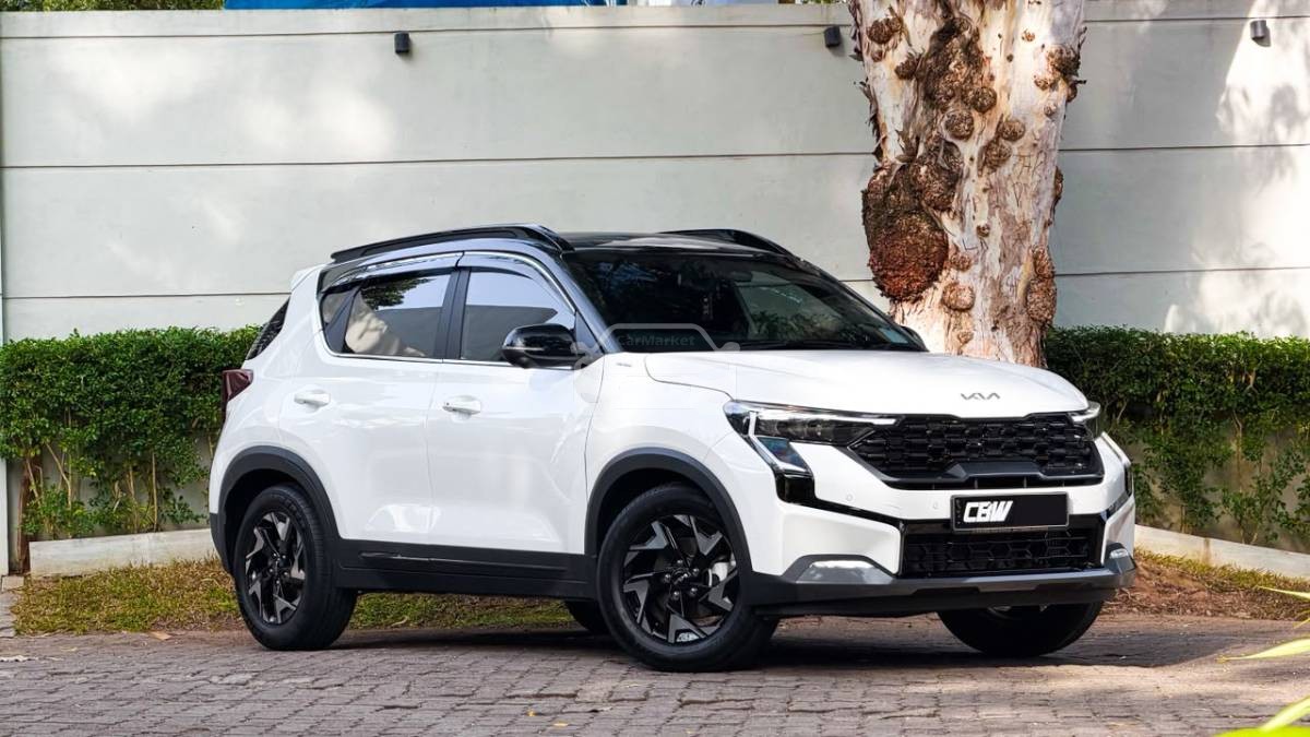 Kia Sonet GTX Plus Glacier Pearl + Black 2025 