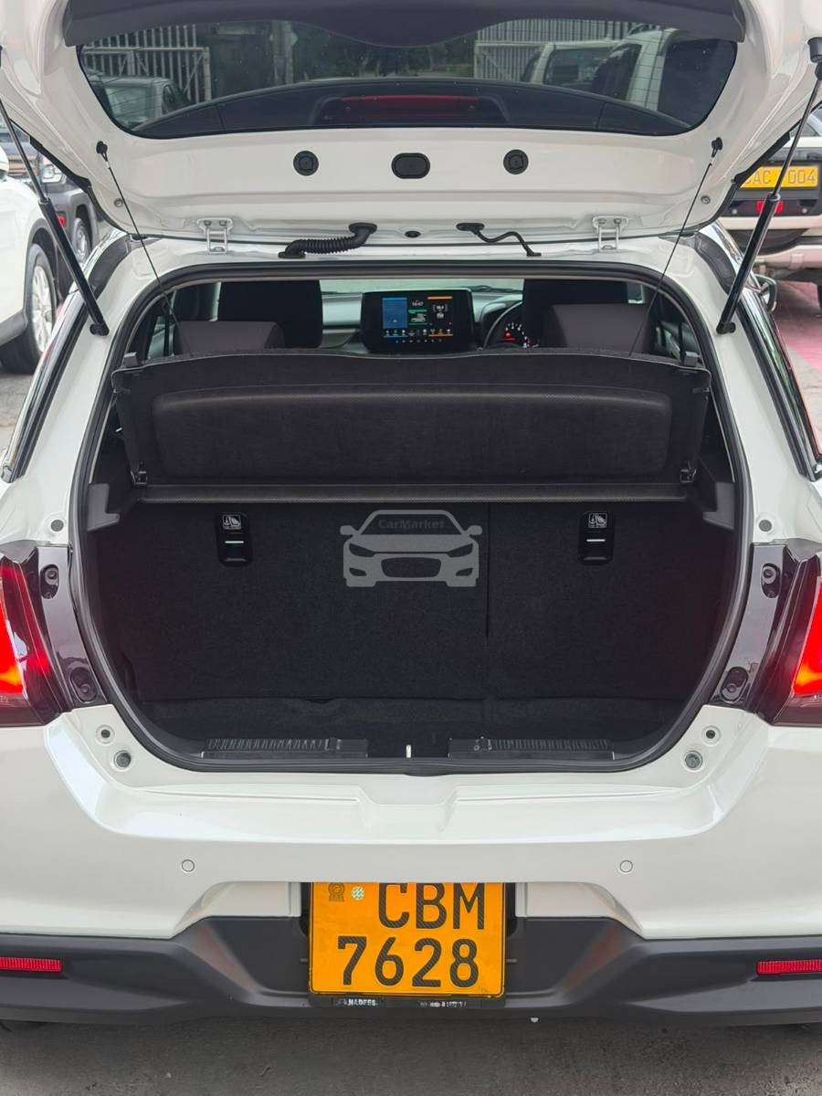 Slider Indicator Image 5