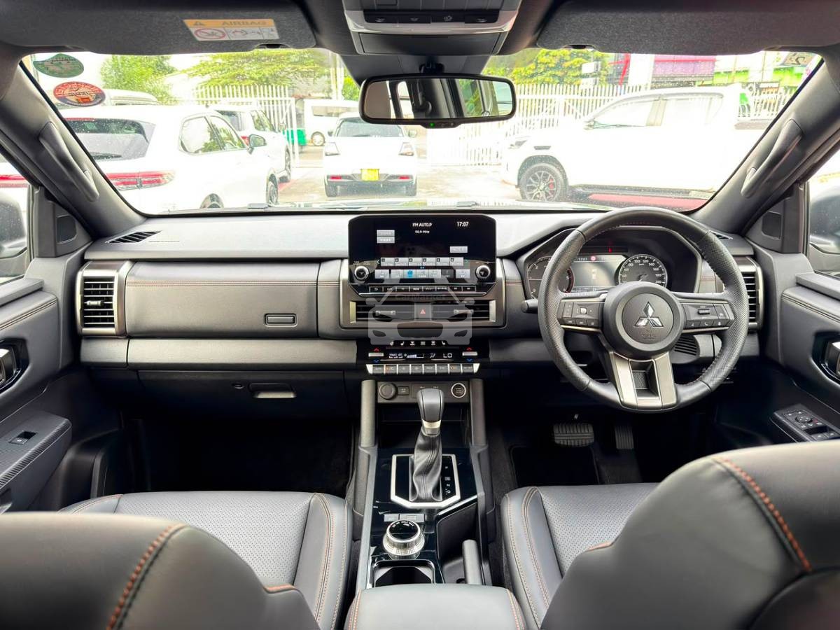 Slider Indicator Image 3