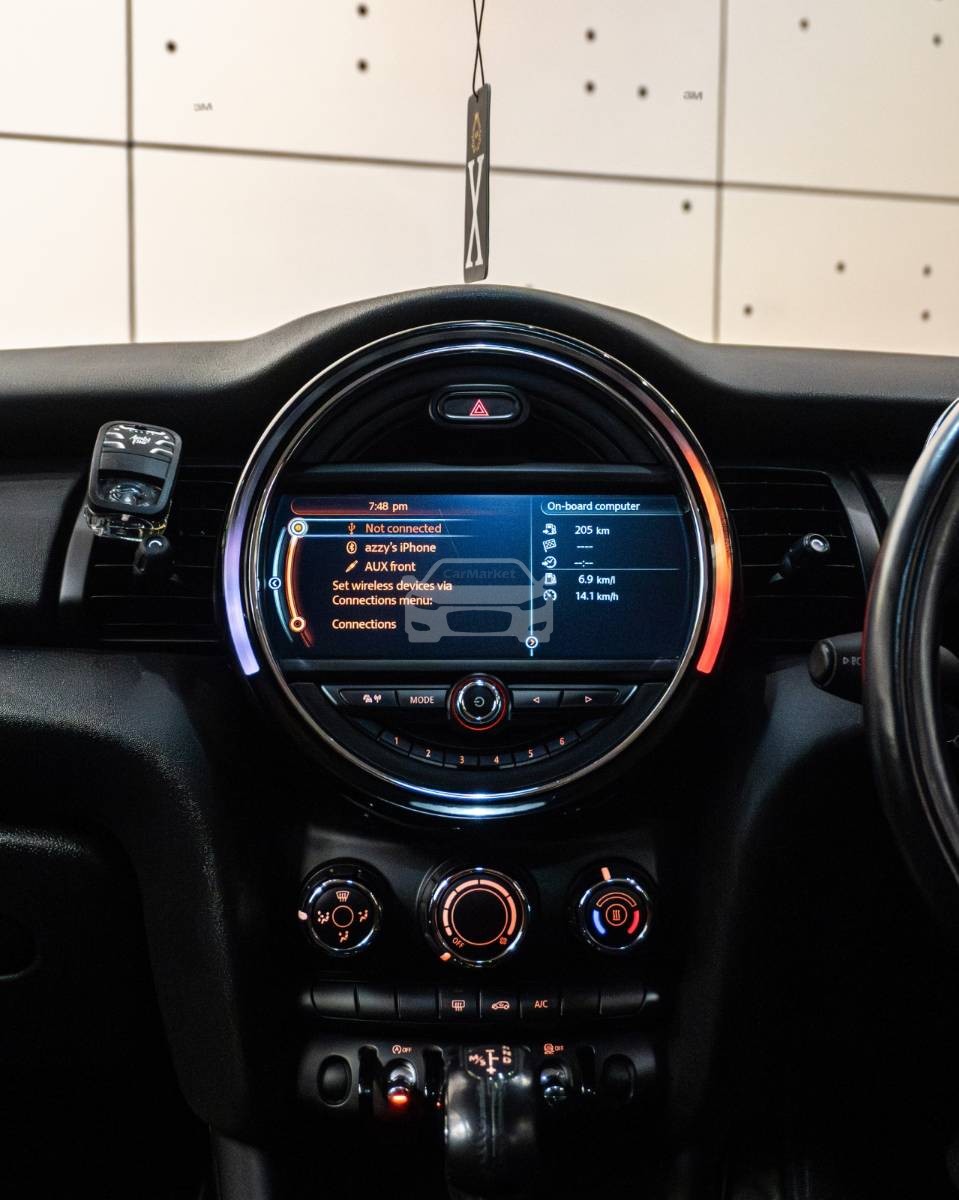 Slider Indicator Image 4