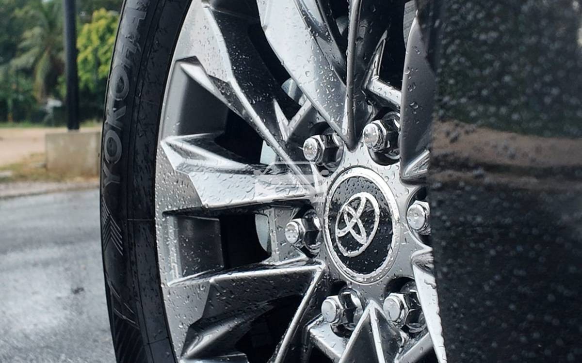 Slider Indicator Image 3