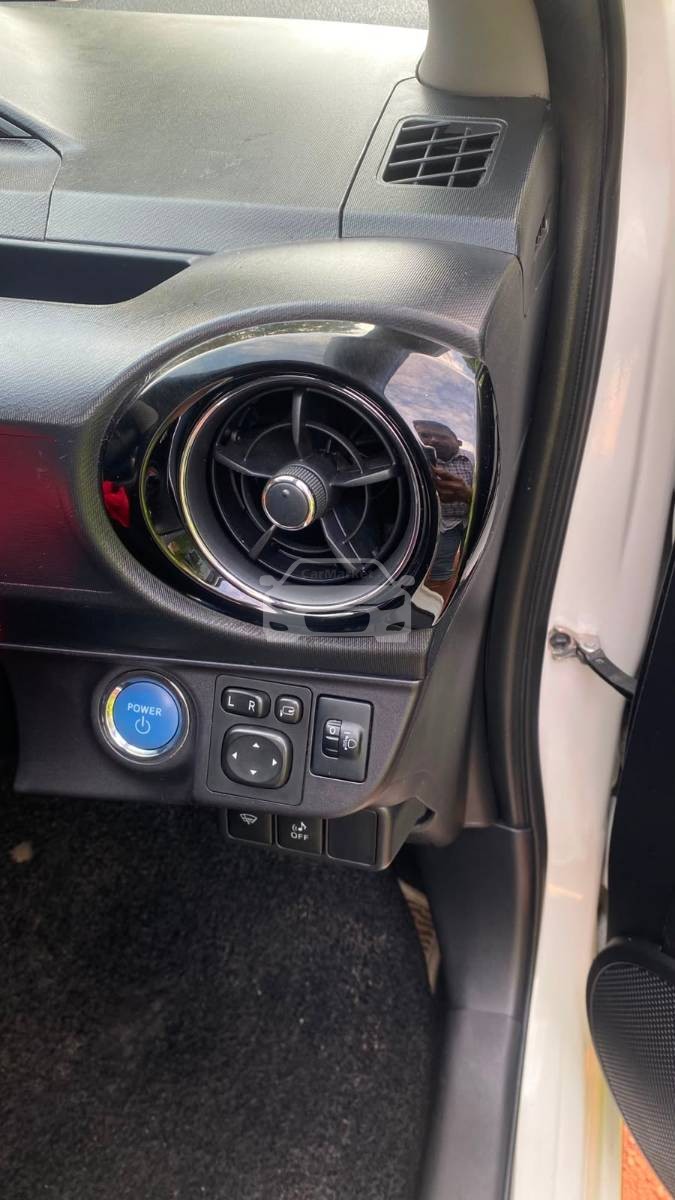 Slider Indicator Image 4