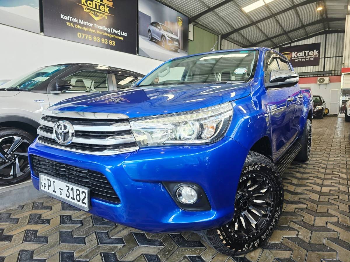 Toyota Hilux Revo G 2015 