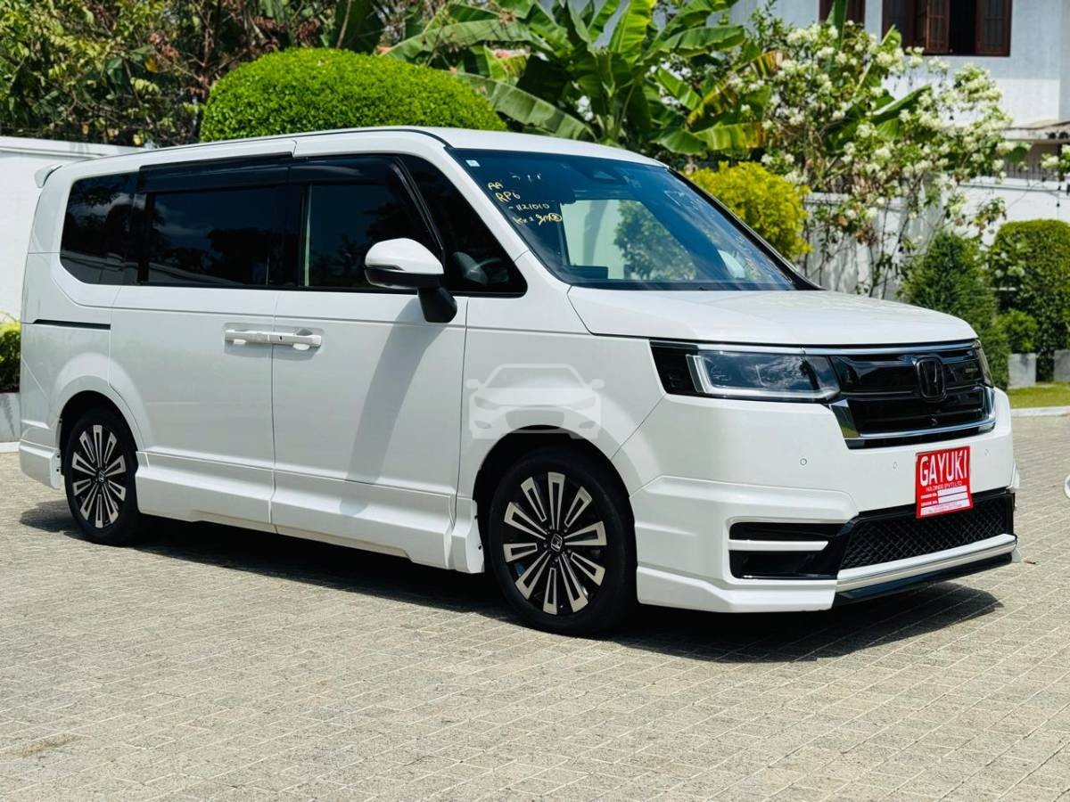 Honda Step Wagon Spada voxy 2025 