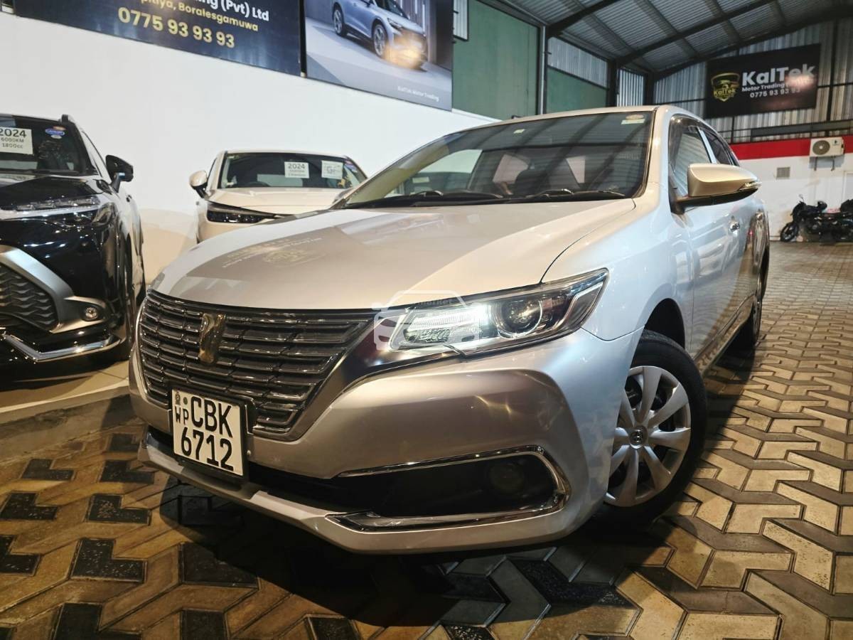Toyota Premio F 2017 