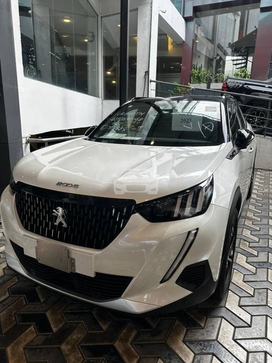 Peugeot 2008 GT BLUE HDI 2023 