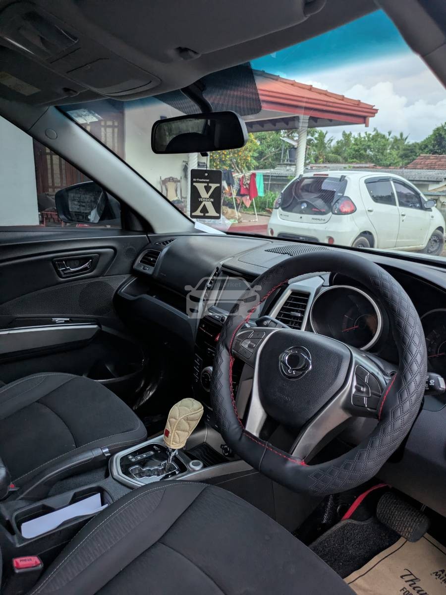 Slider Indicator Image 4