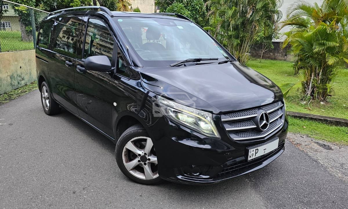 Mercedes Benz VITO DIESEL 2017 