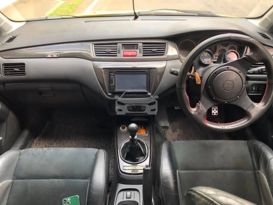 Slider Indicator Image 3