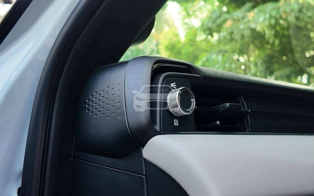 Slider Indicator Image 4