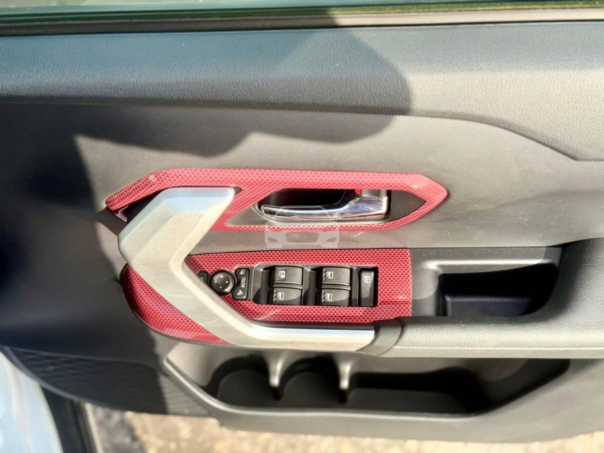 Slider Indicator Image 3