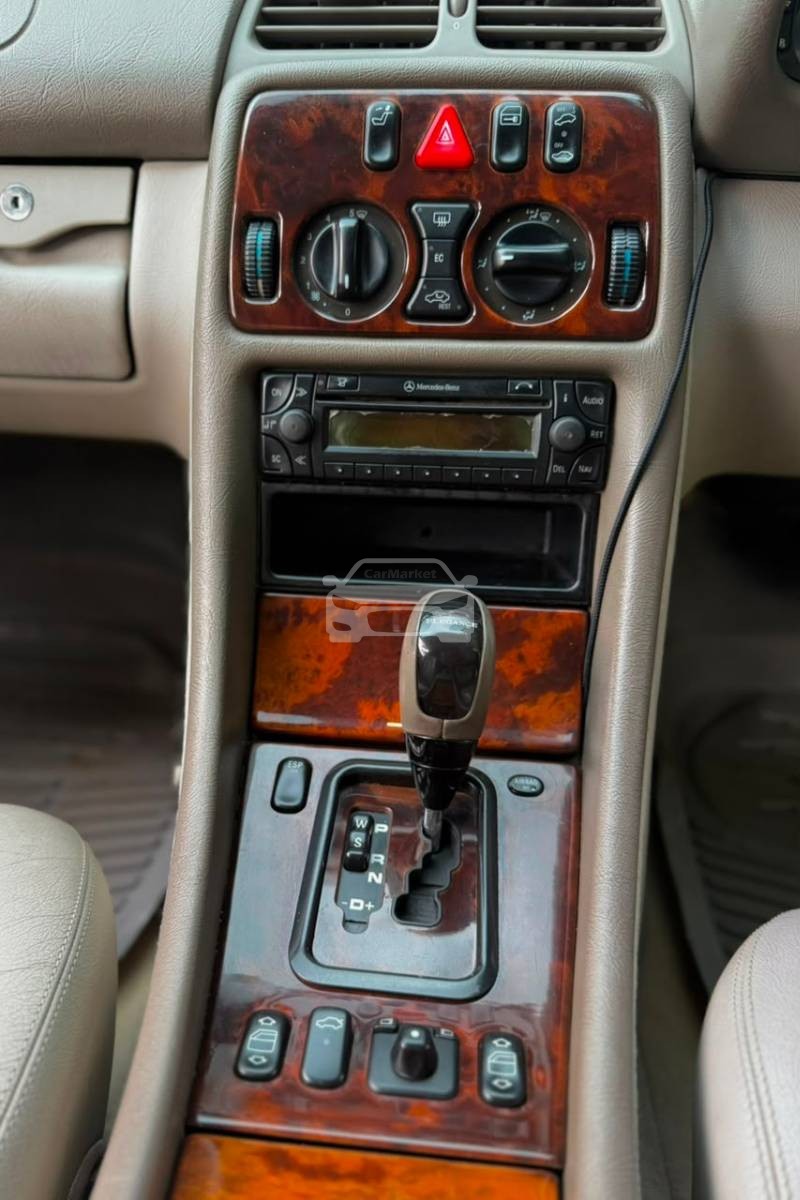 Slider Indicator Image 4